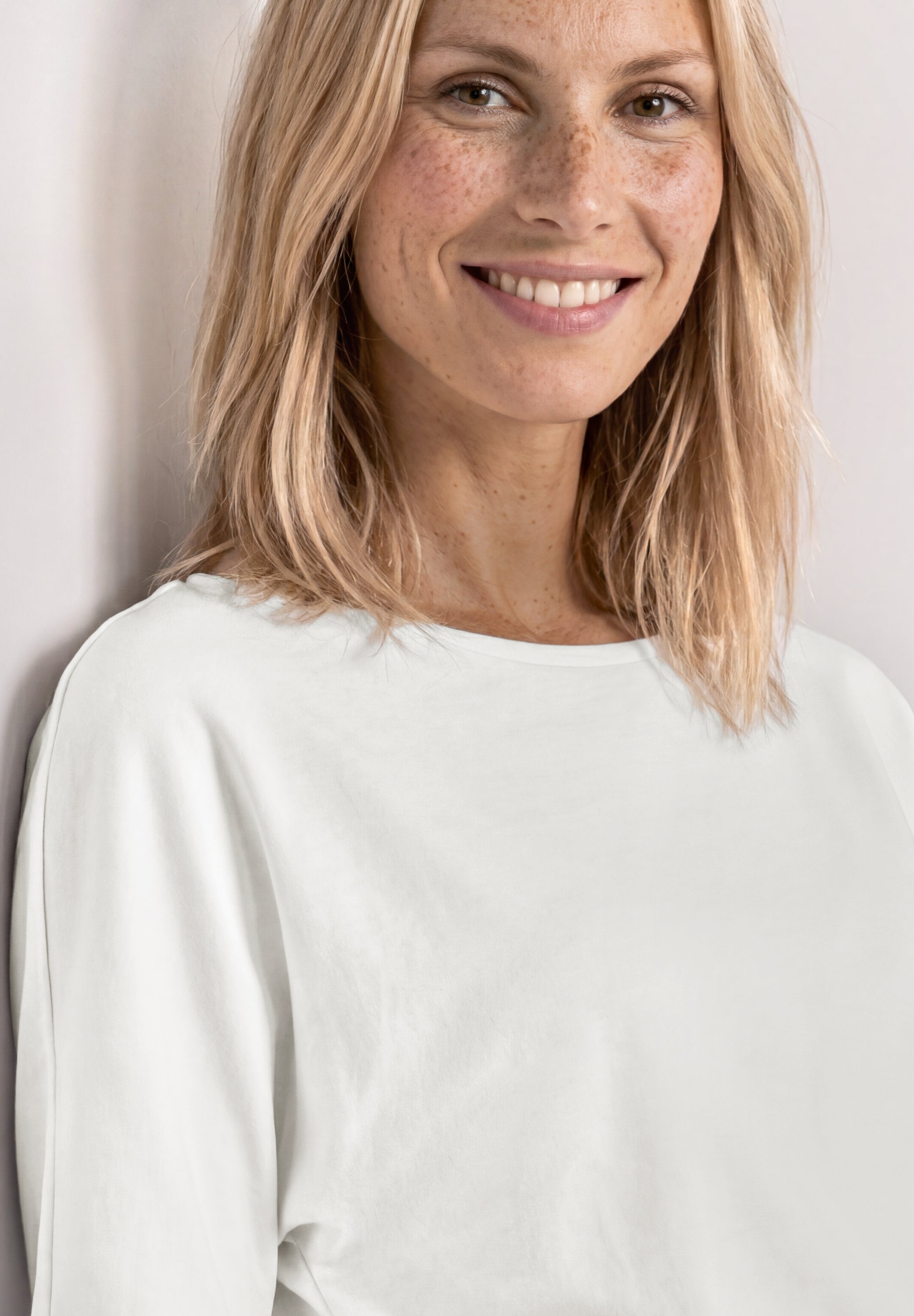 Basic Shirt mit Boat Neck und Elastikbund