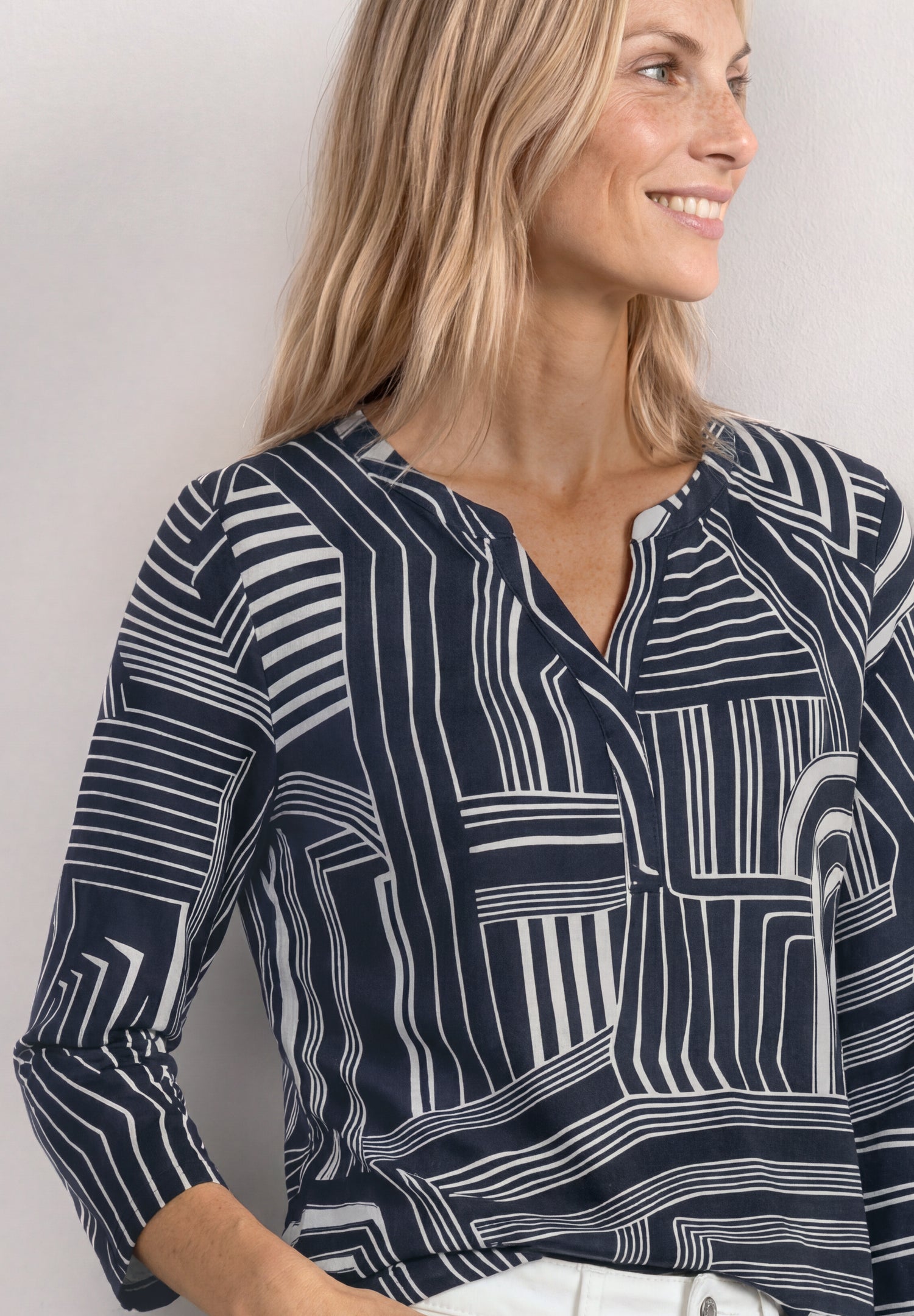 3/4-Arm Shirt mit Split Neck und Print