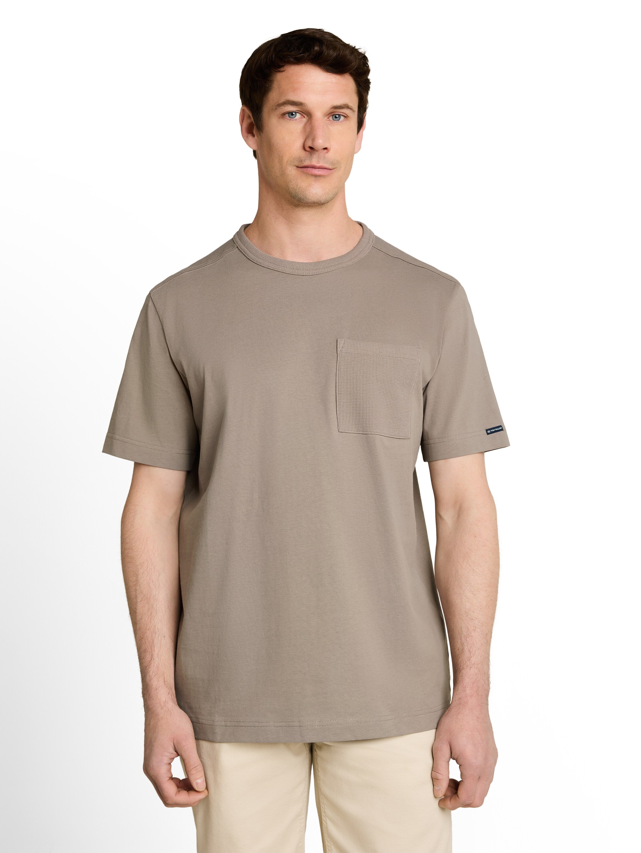 T-Shirt mit Brusttasche