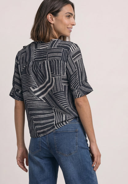 Kurzarm Bluse mit Split Neck und Print