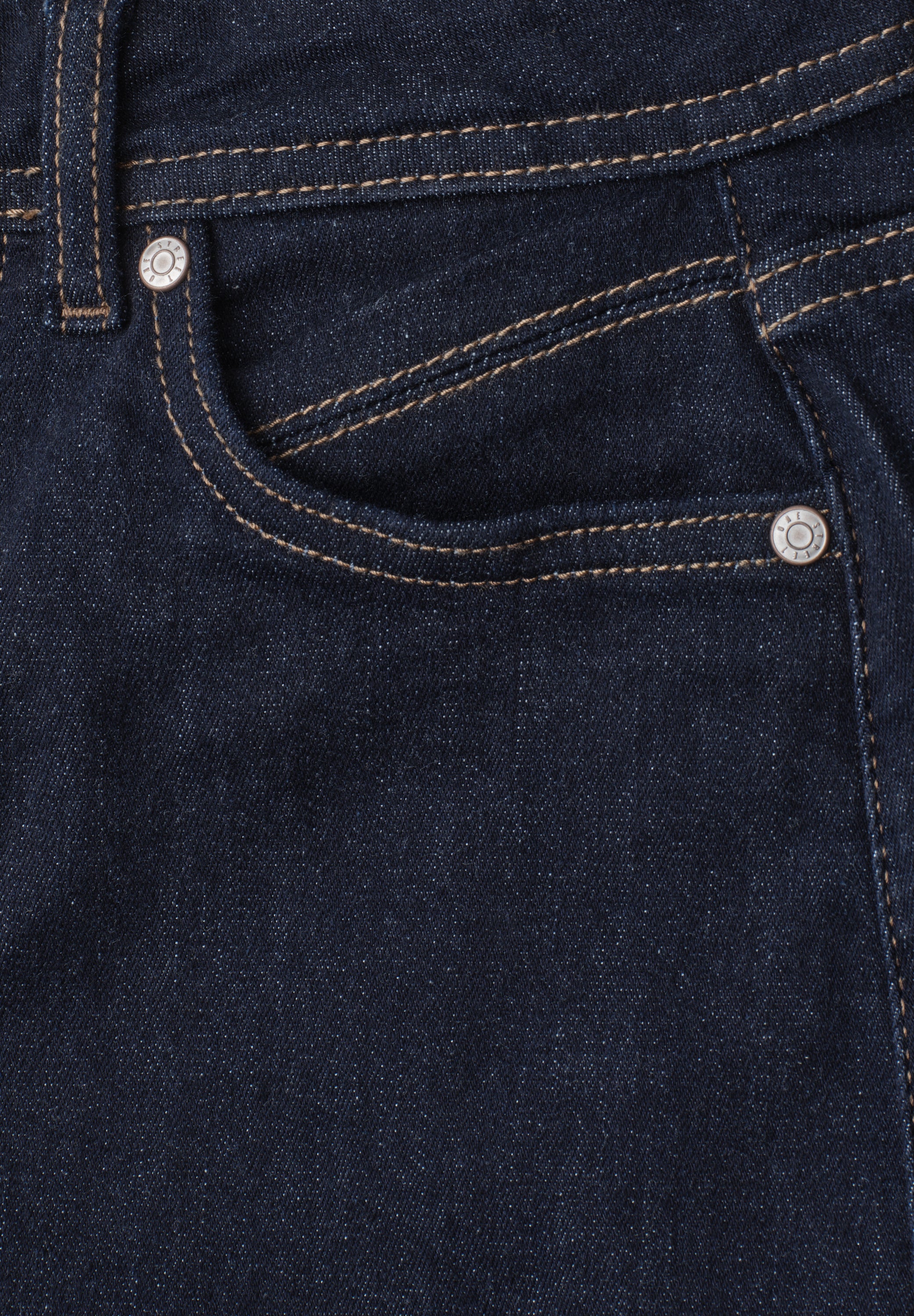 High Waist Barrel Leg Jeans im Loose Fit