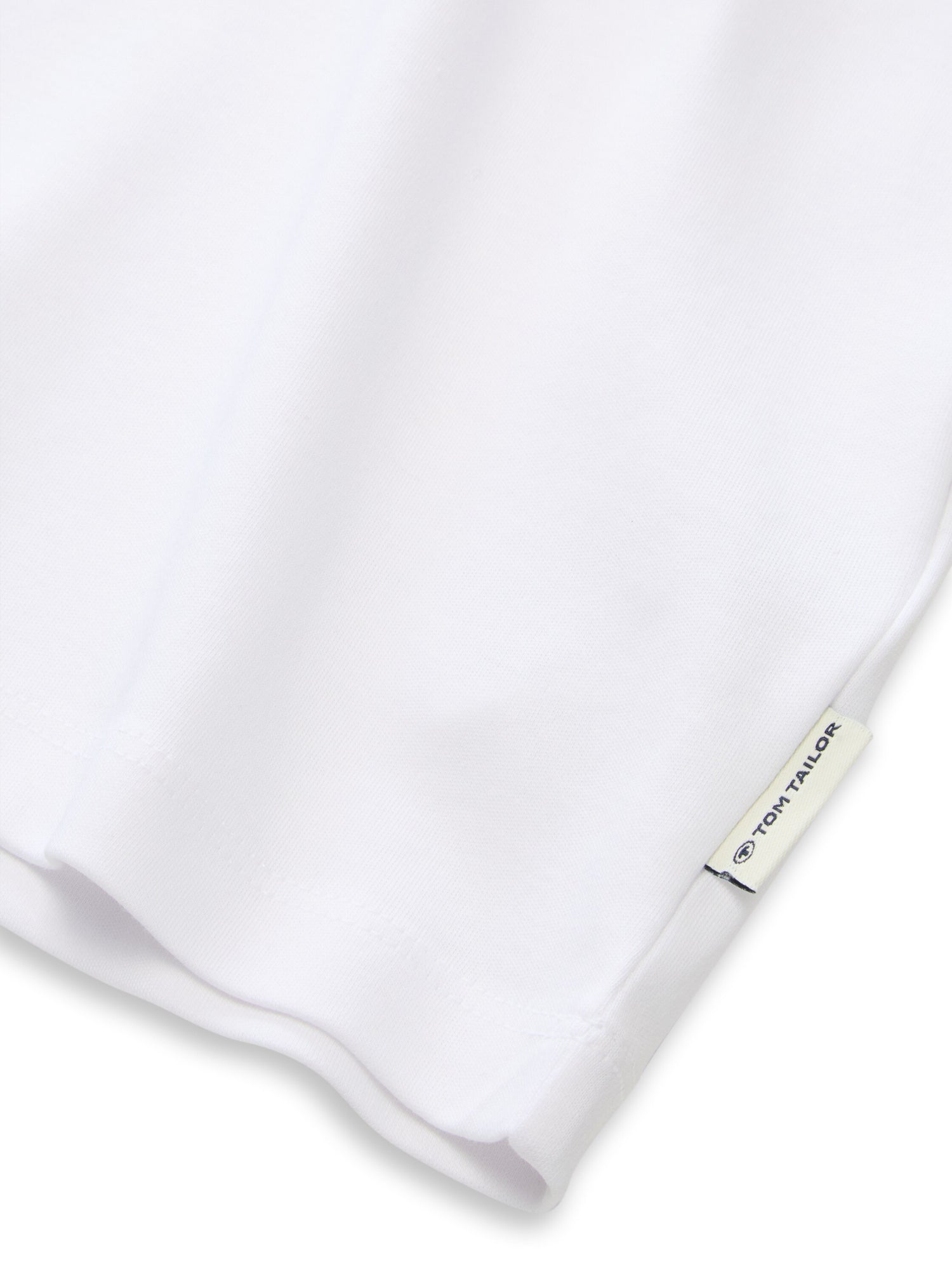 Basic T-Shirt