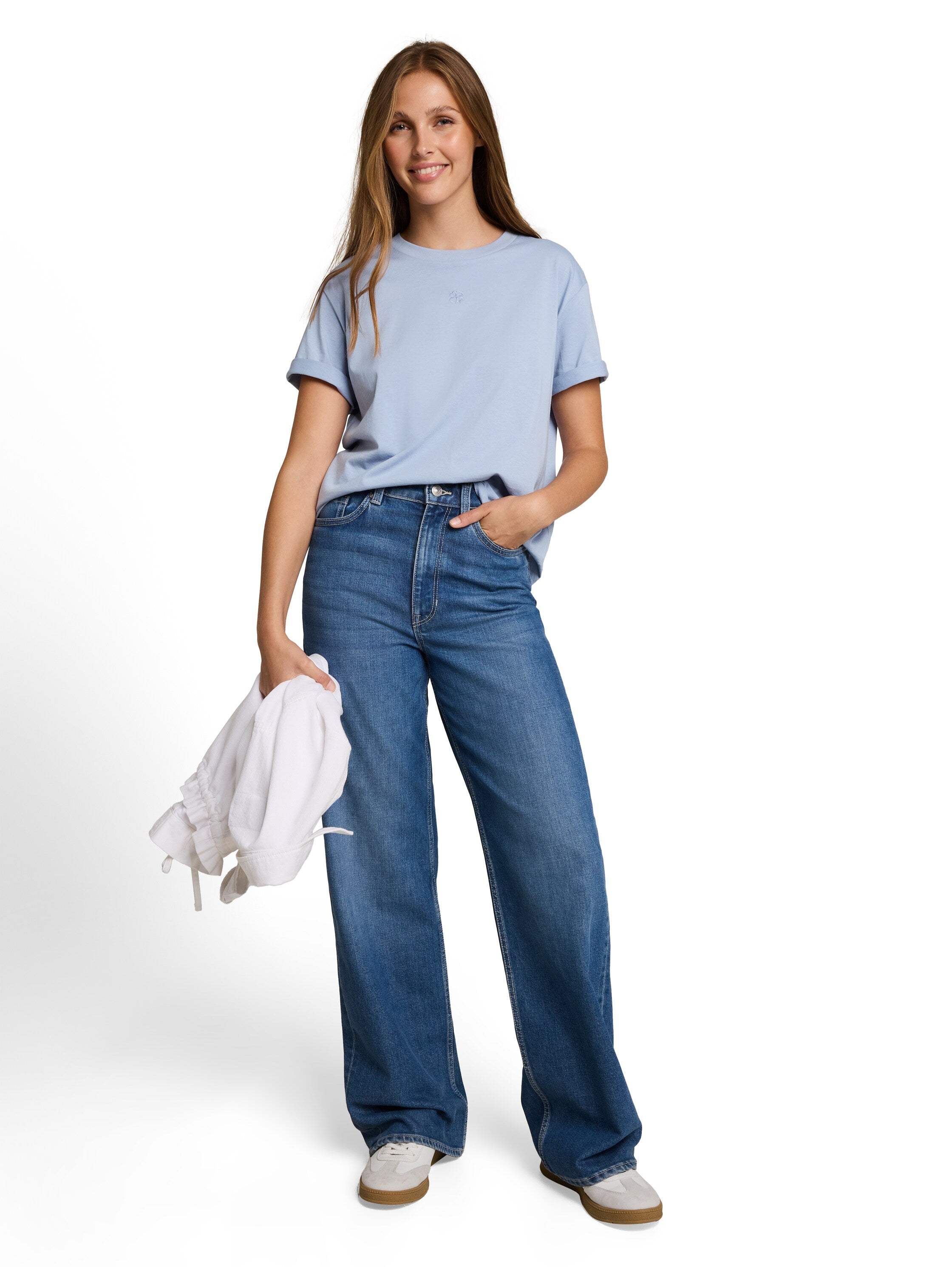 Boxy Fit T-Shirt mit Stickerei