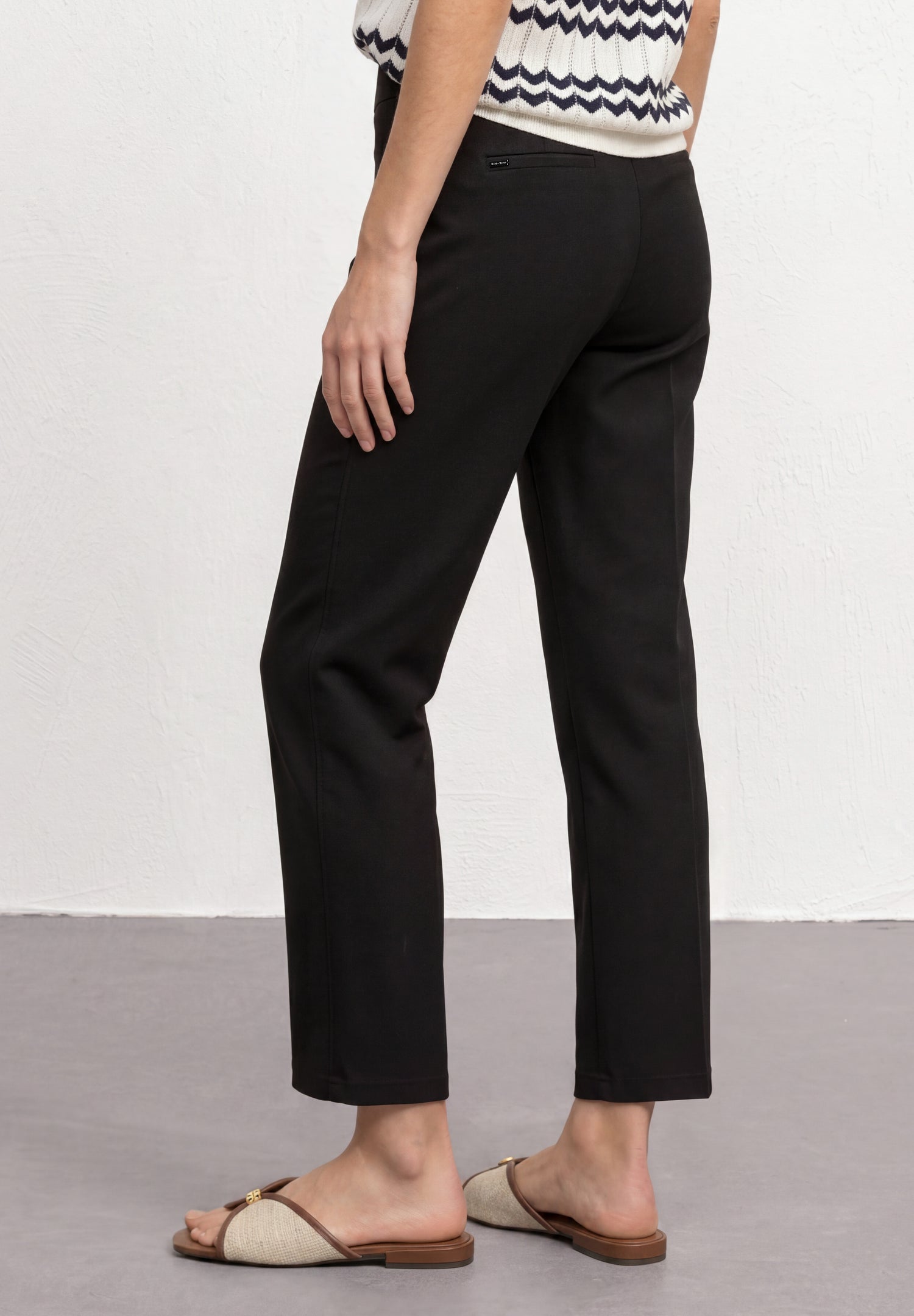 High Waist Straight Leg Hose im Casual Fit