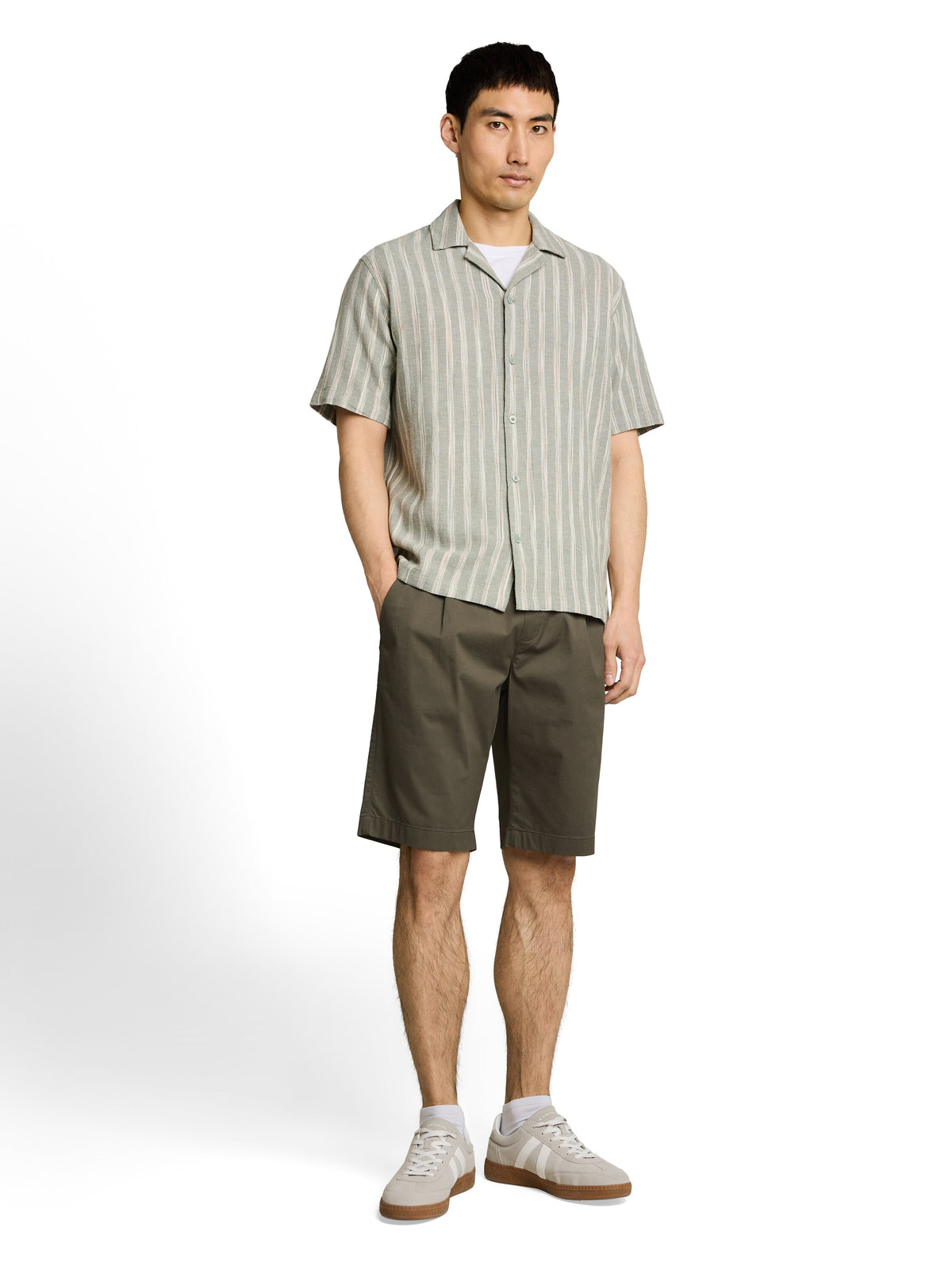 TTREGULAR Shorts mit Gummibund