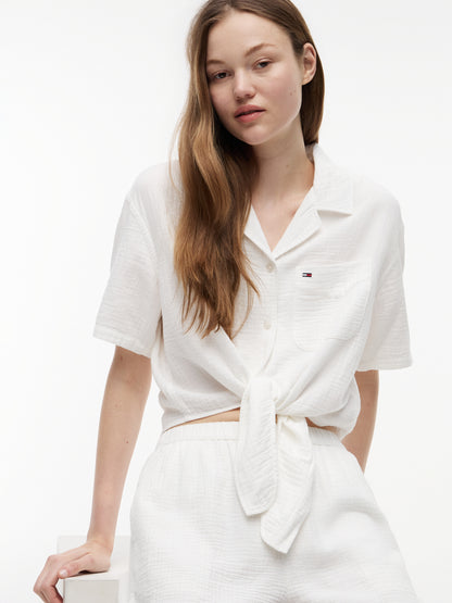 TJW TEXTURED TIE FRONT SS SHIRT