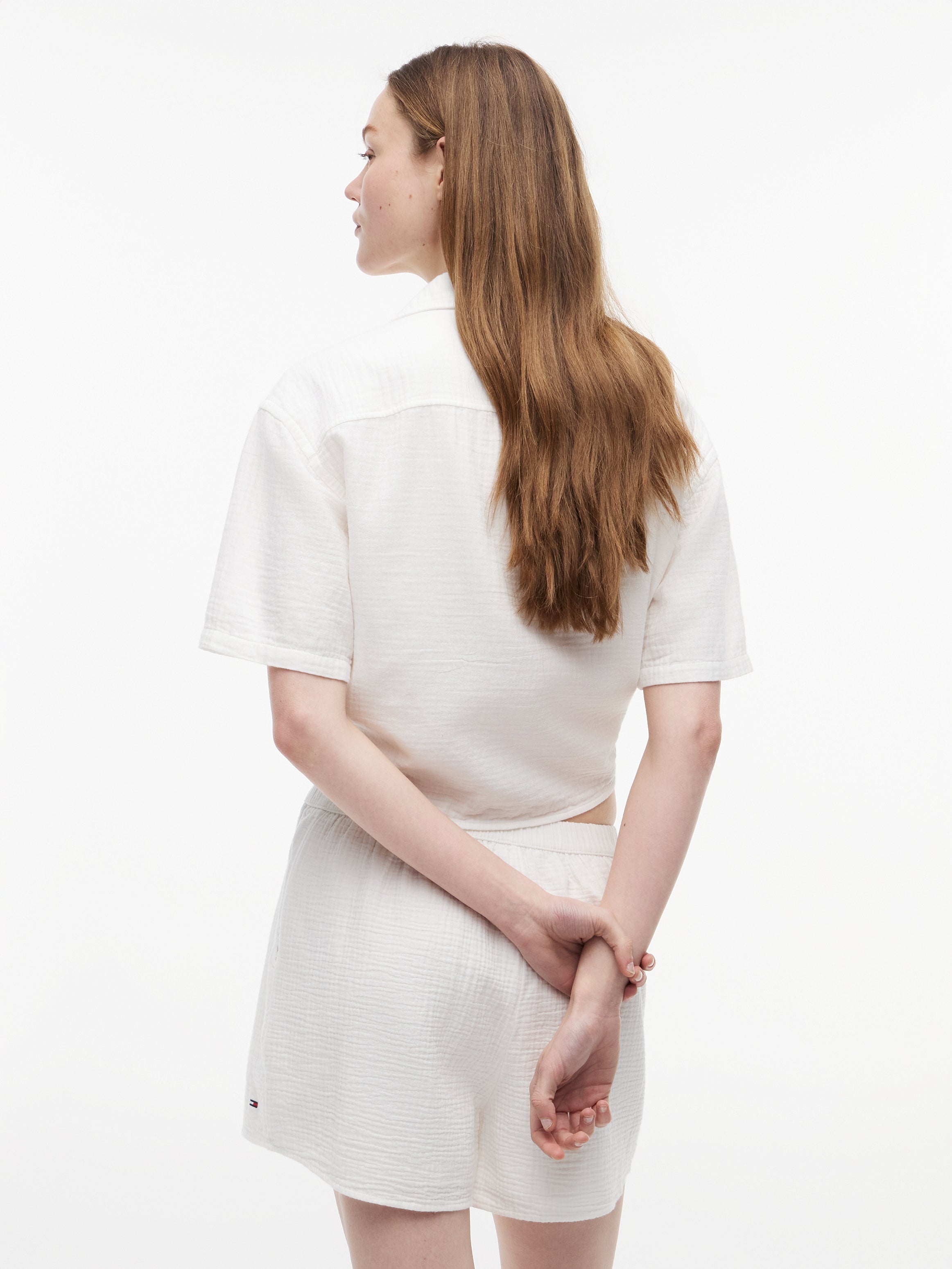 TJW TEXTURED TIE FRONT SS SHIRT