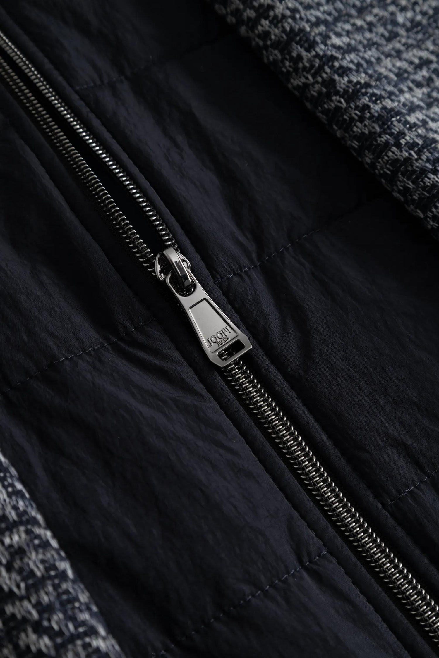 JJB-18Hoodney-J18 10102070