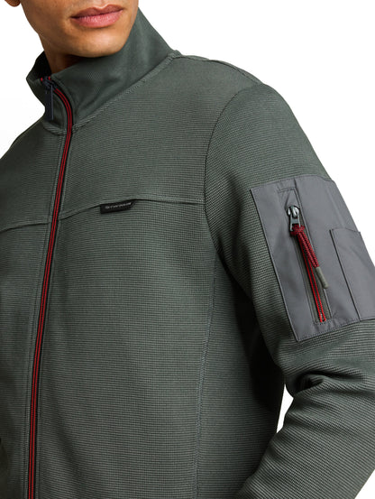 Sweatjacke mit Ärmeltasche