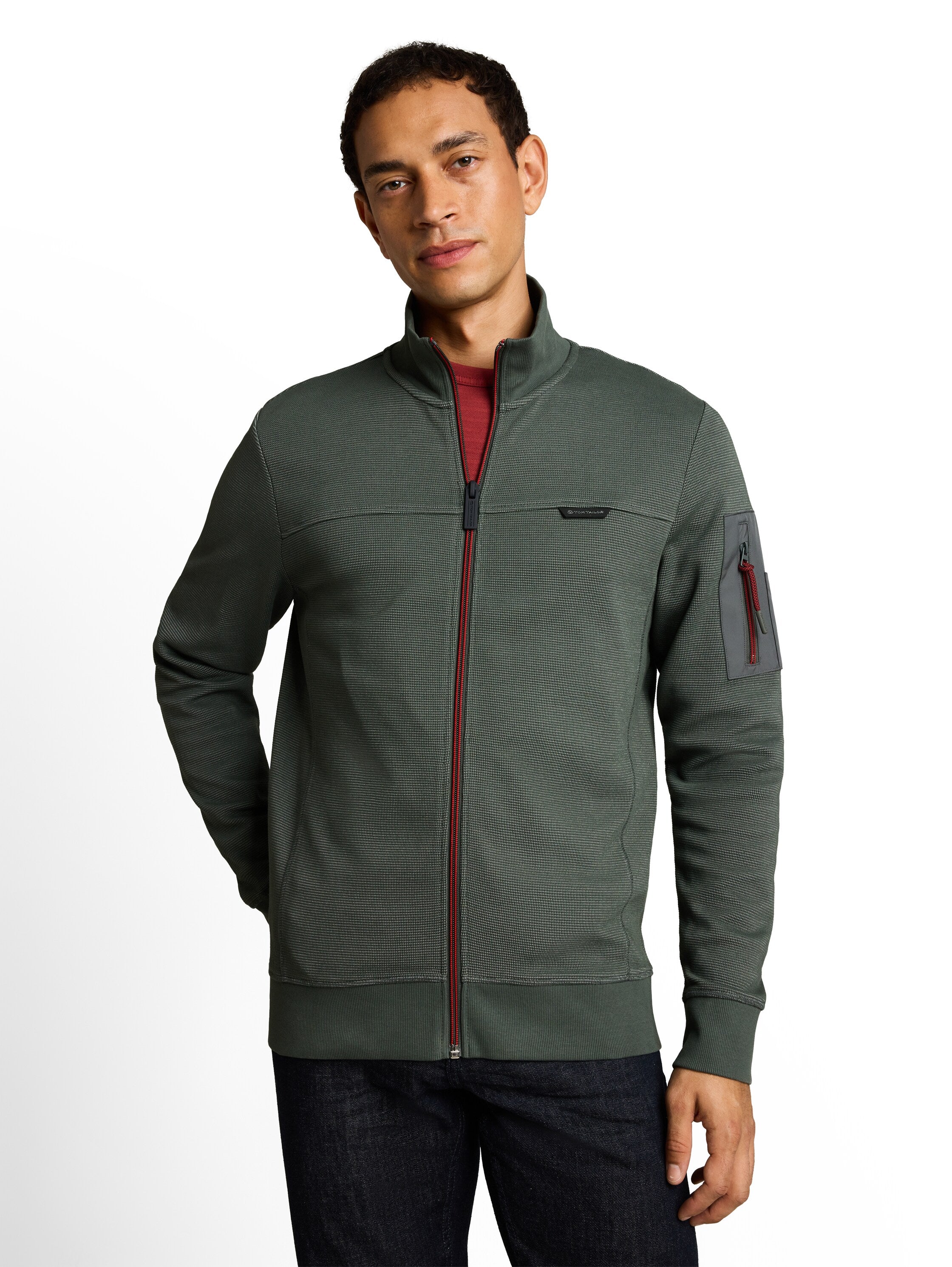 Sweatjacke mit Ärmeltasche