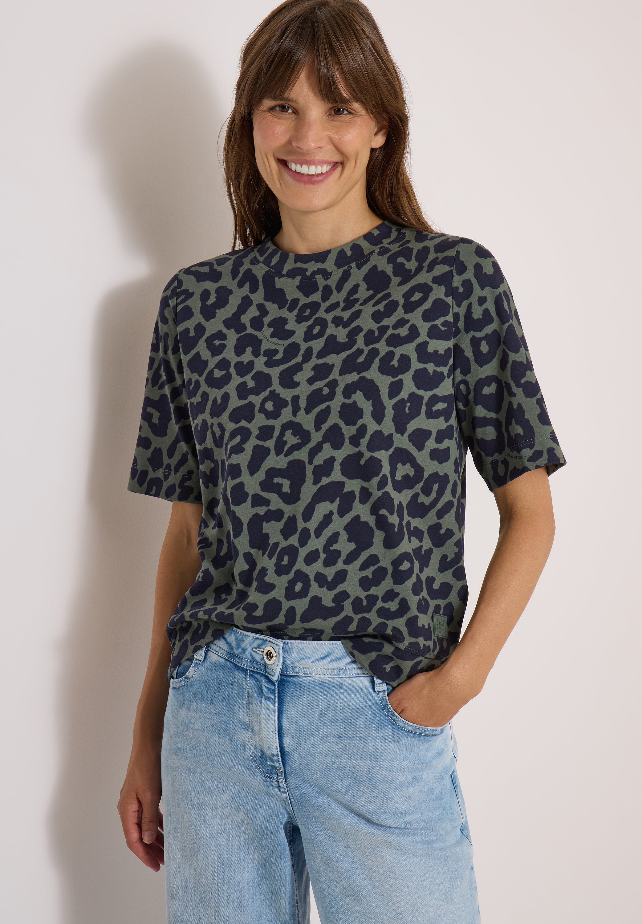 T-Shirt mit Rundhals und Leo-Muster