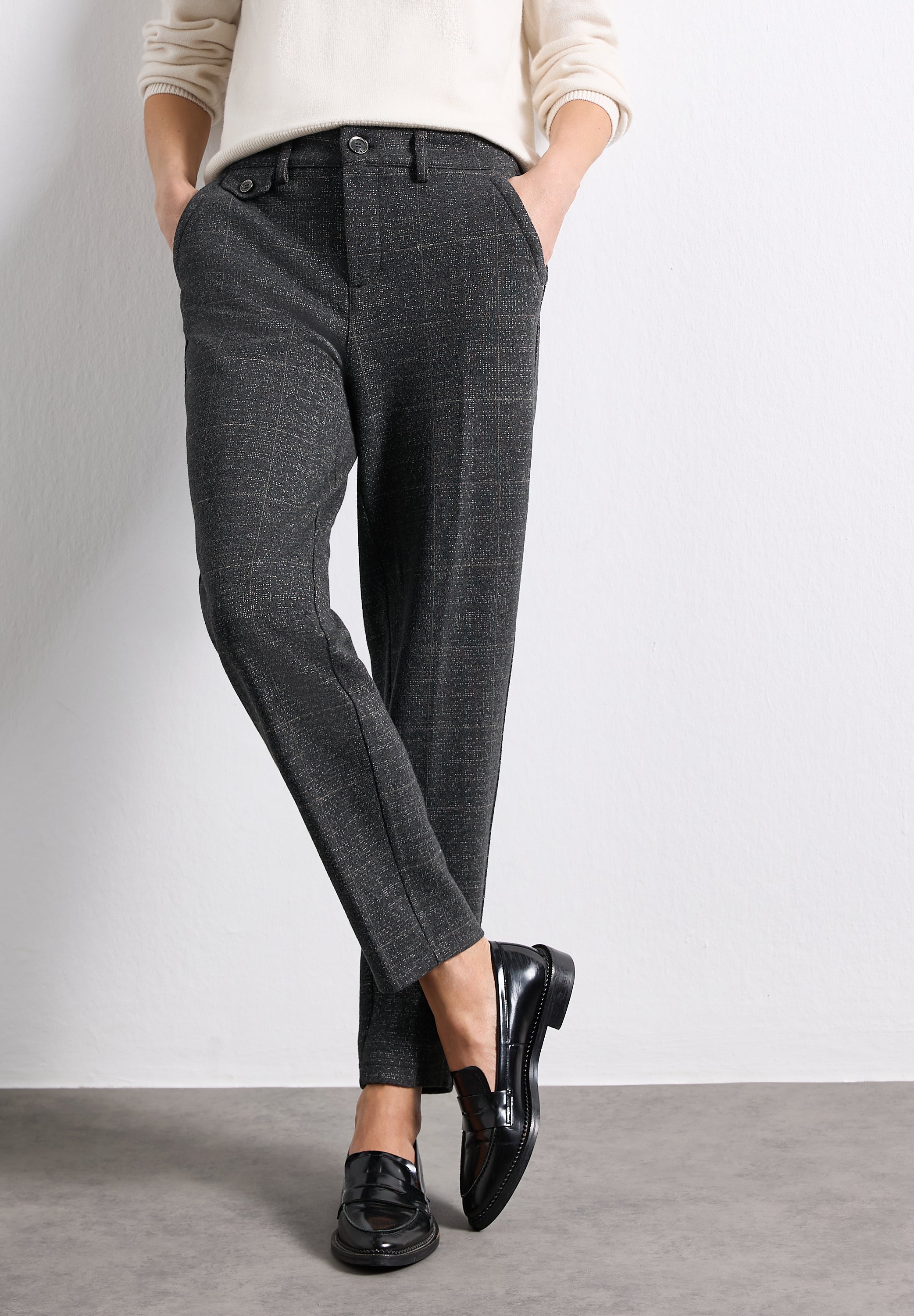 Mid Waist Chino im Casual Fit