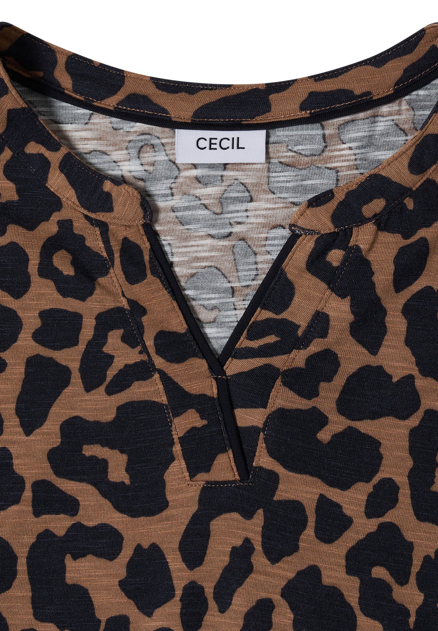 3/4-Arm Shirt mit Split Neck und Leo-Muster