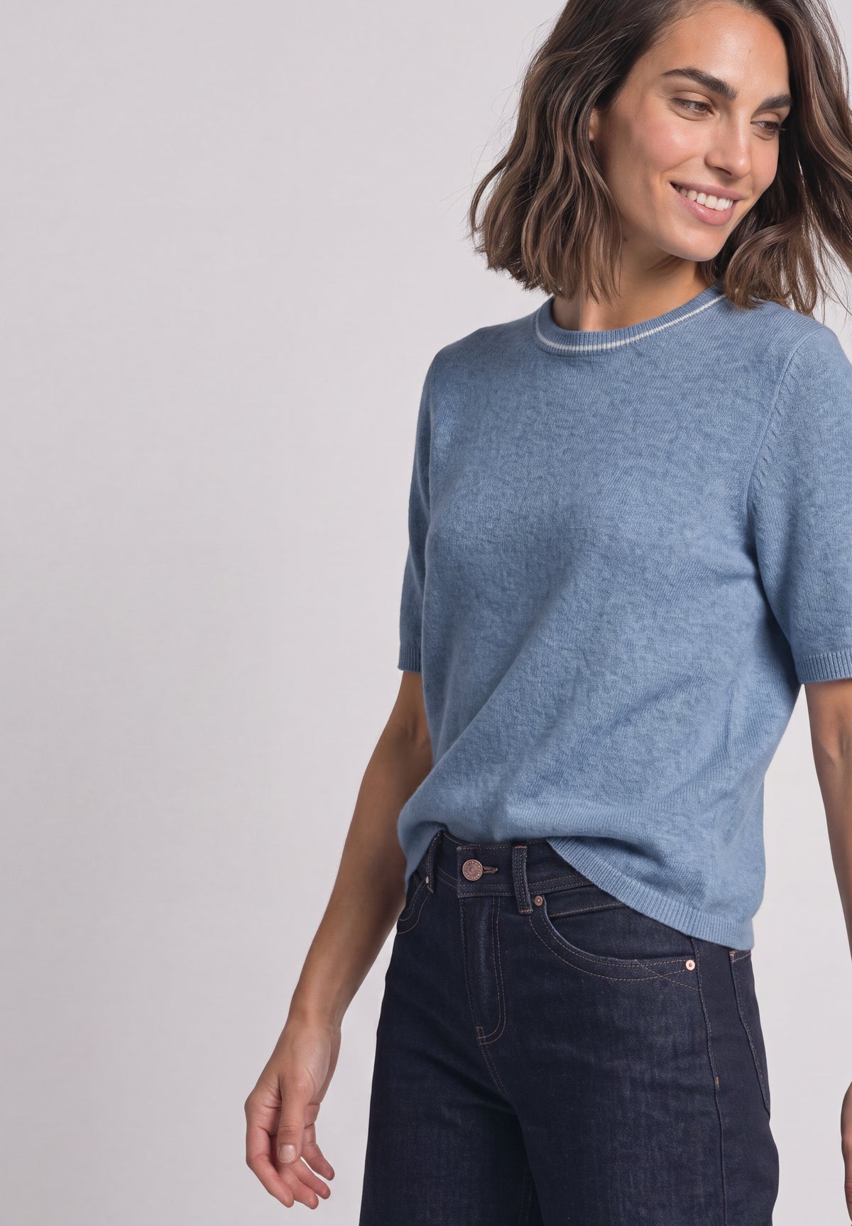 Kurzarm Pullover mit Kontrastdetail