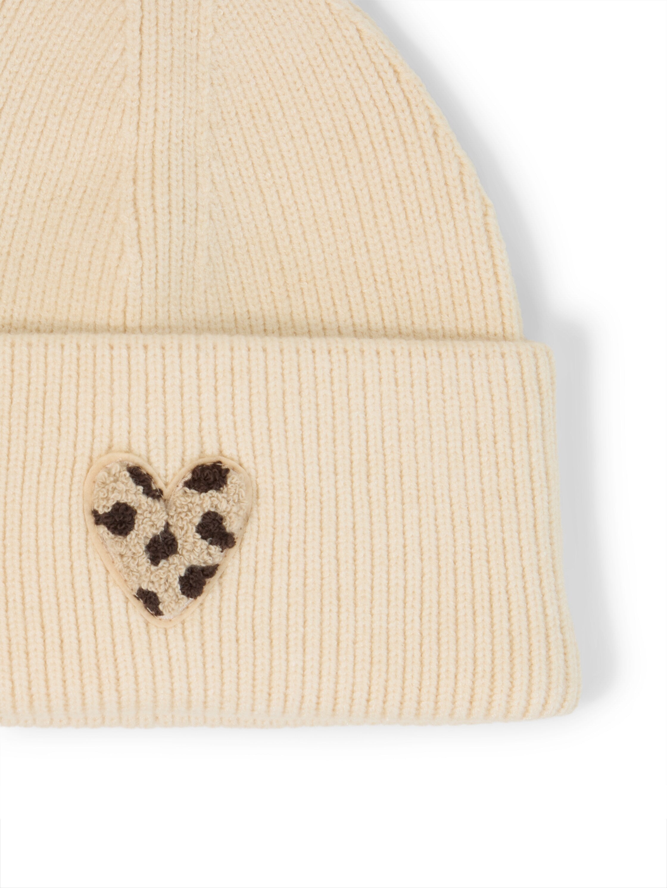 Beanie Mütze mit Badge