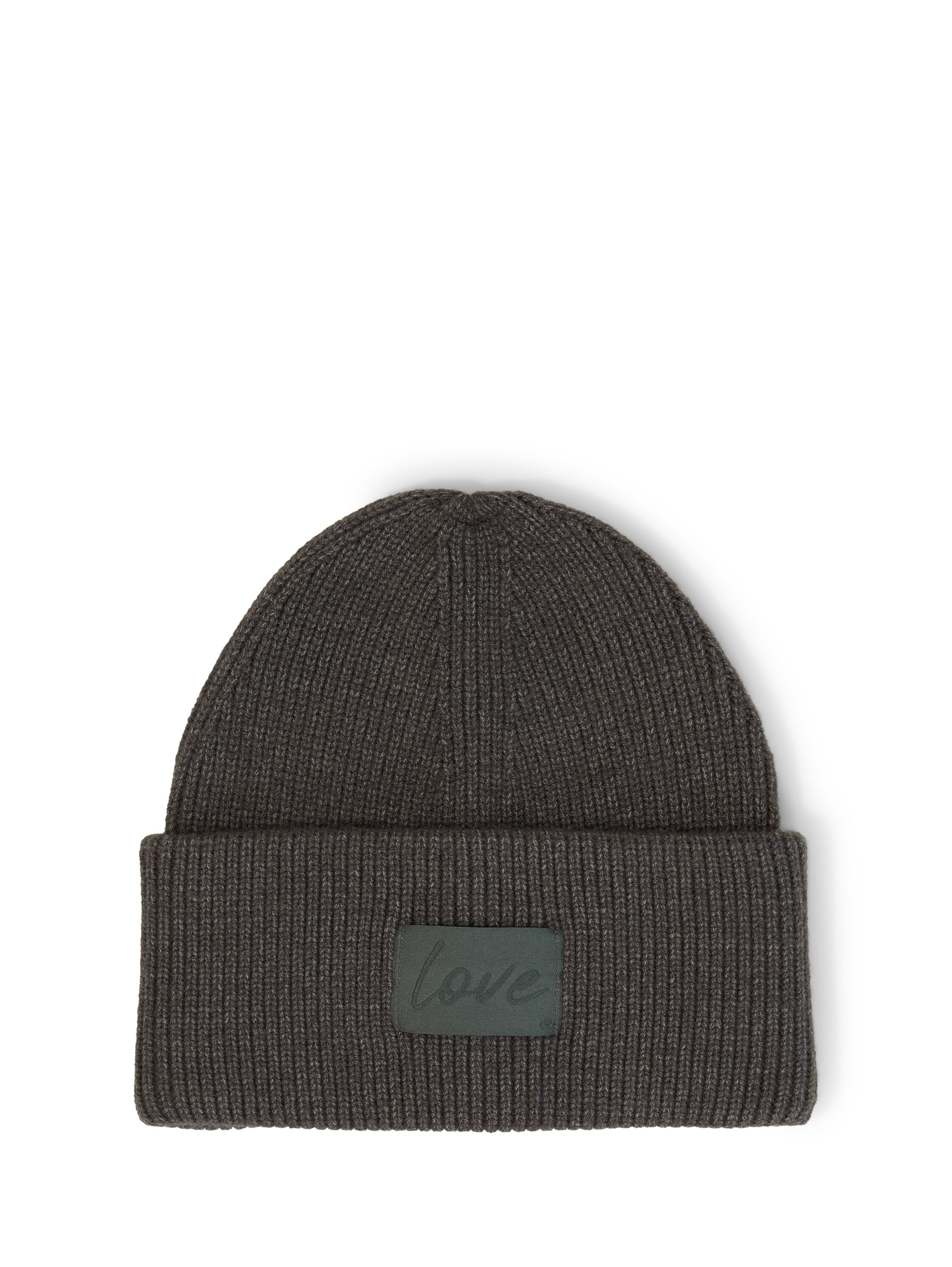 Beanie Mütze mit Badge