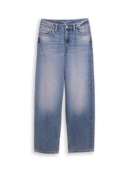 Relaxed Skater Jeans