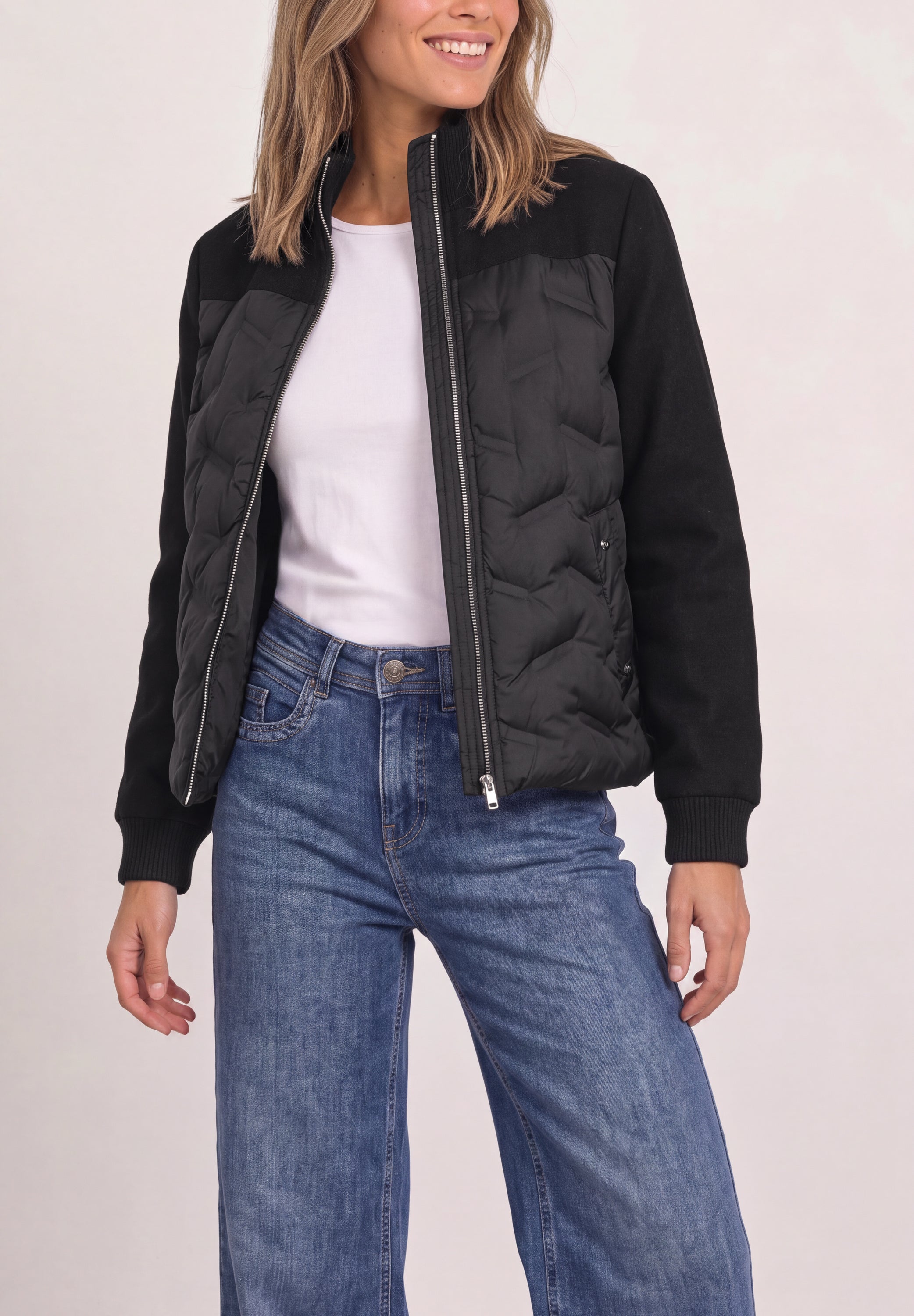 Strukturmix Jacke mit geklebter Steppung