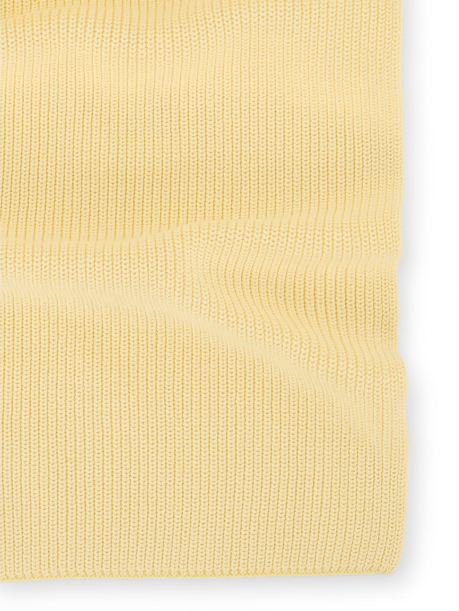 Strickschal mit Badge