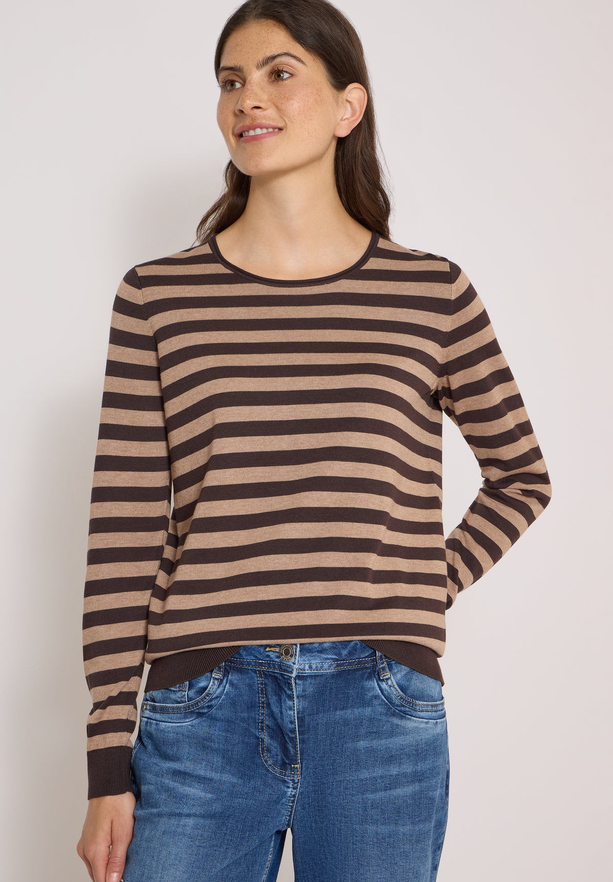 Pullover mit Rundhals und Streifen