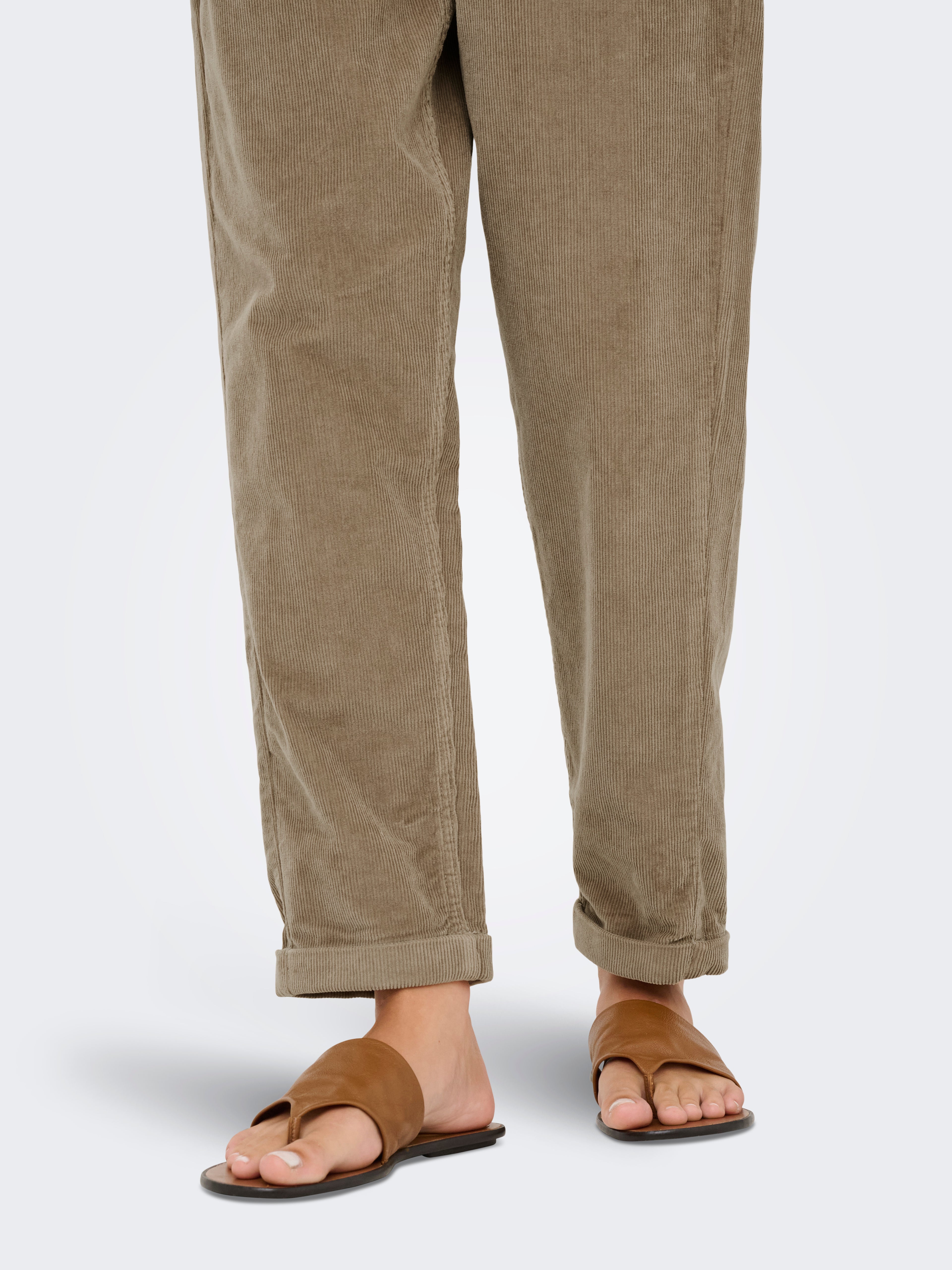 ONLFLORA MW ELA CORD CAROT PANT PNT NOOS