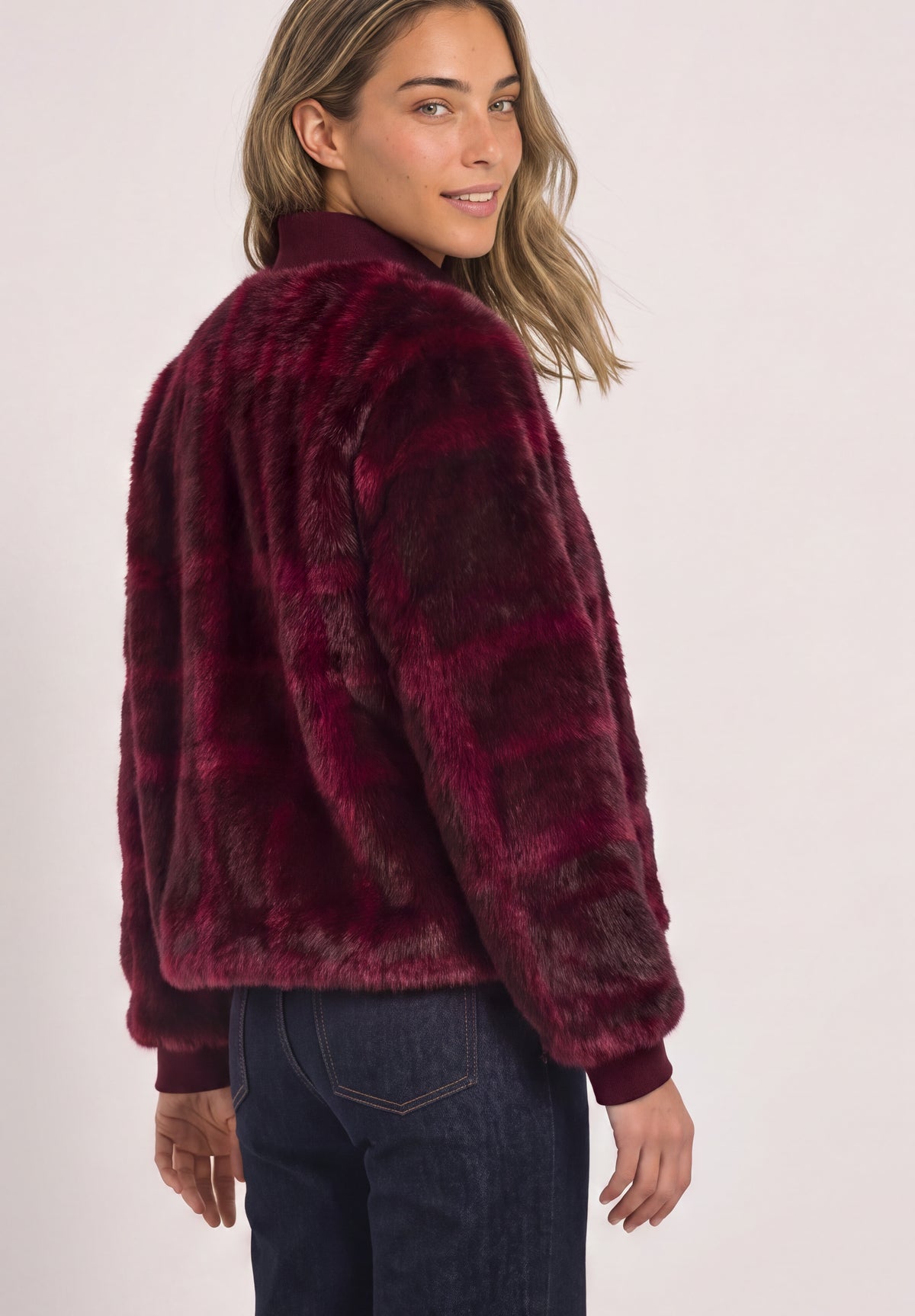 Fake Fur Blouson mit Strickdetails und Print
