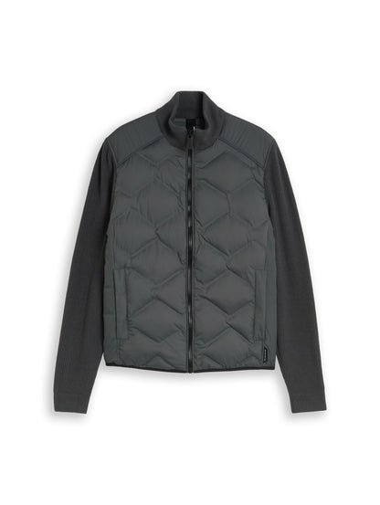 Hybrid Steppjacke mit Strick-Details