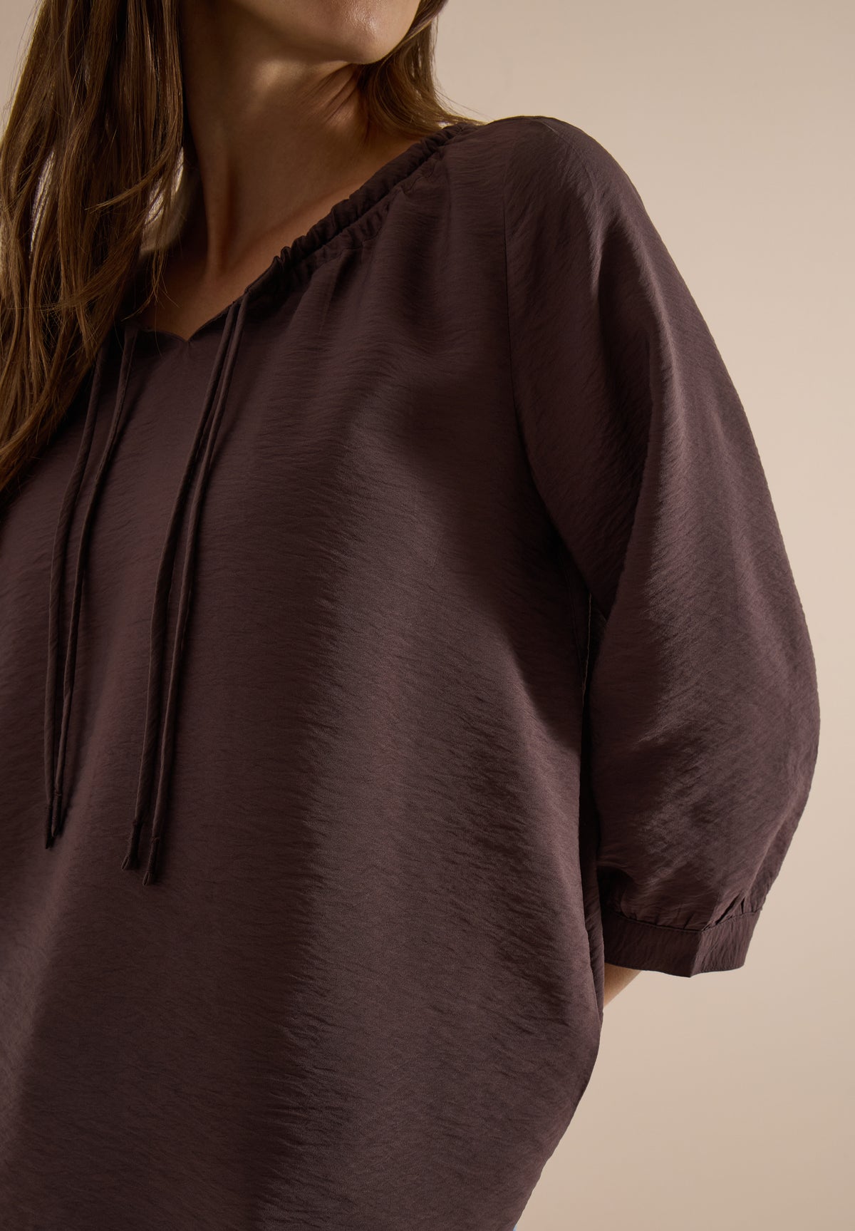 Carmen-Bluse mit Halbarm und Bändern