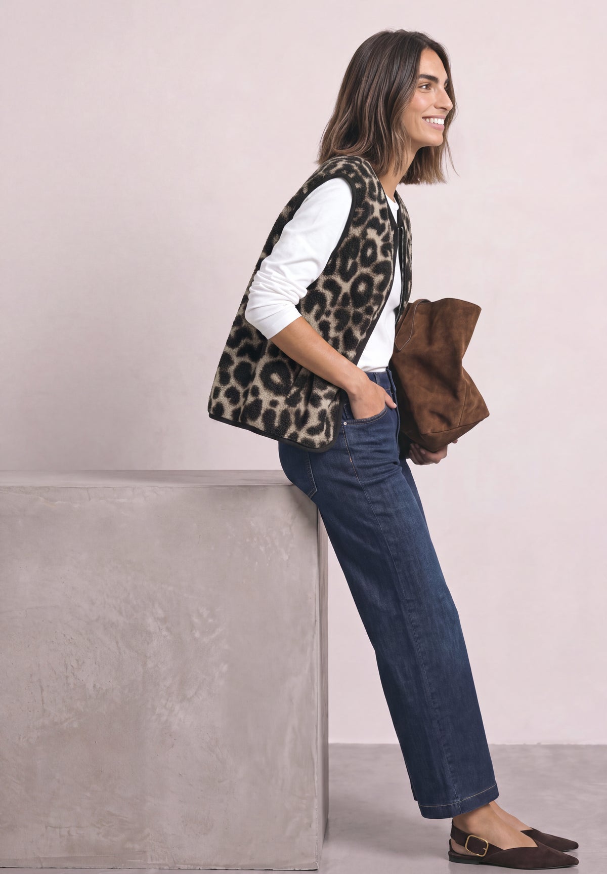 Teddy-Weste mit Zipper und Corddetails