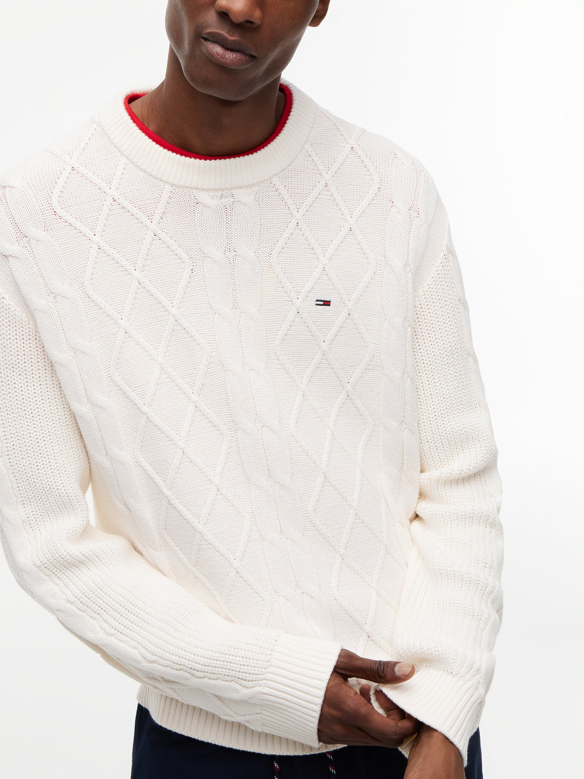 TJM REG CABLE KNIT SWEATER