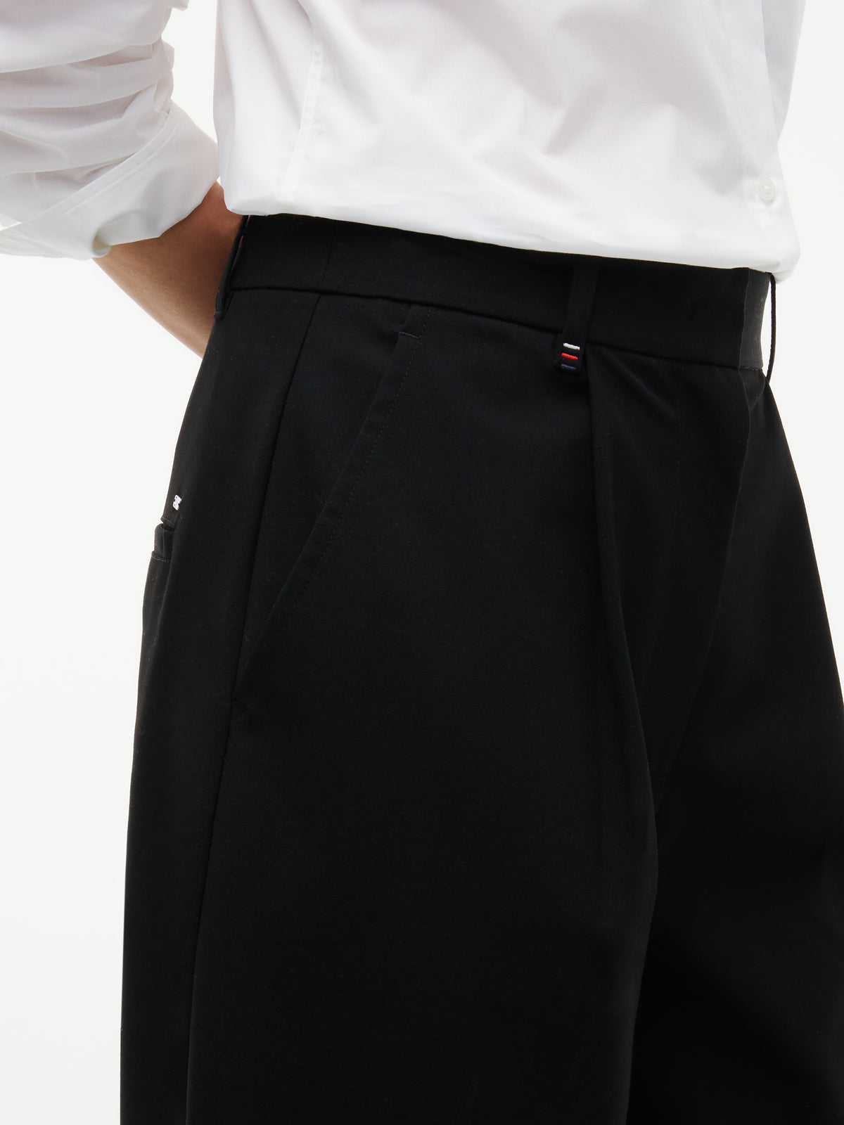 BI-STRETCH BARREL WITH TAB