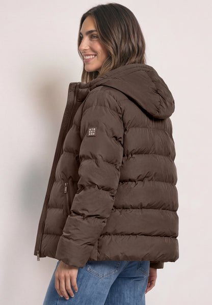 Kurze Jacke mit geklebter Steppung