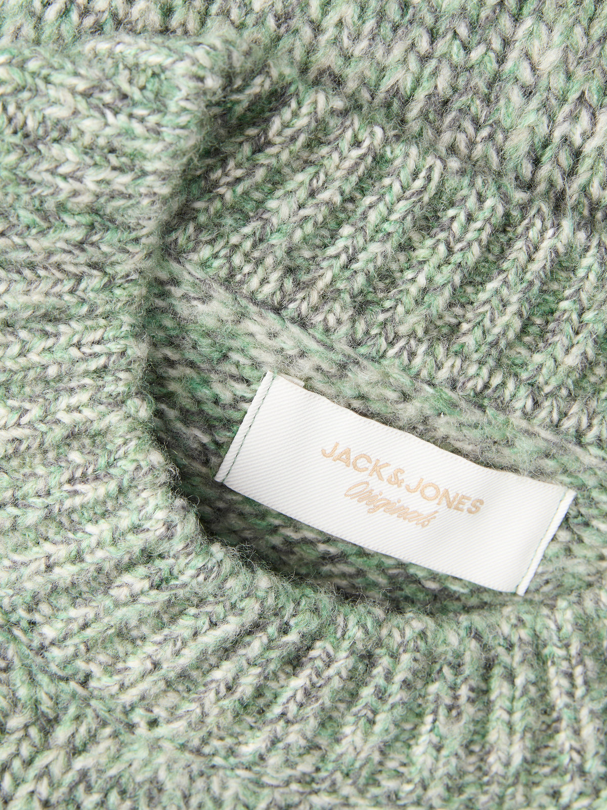 JORMONTREAL KNIT TWISTED CREW NECK