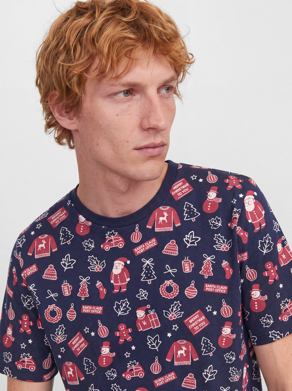 JJBELL XMAS AOP TEE SS CREW NECK