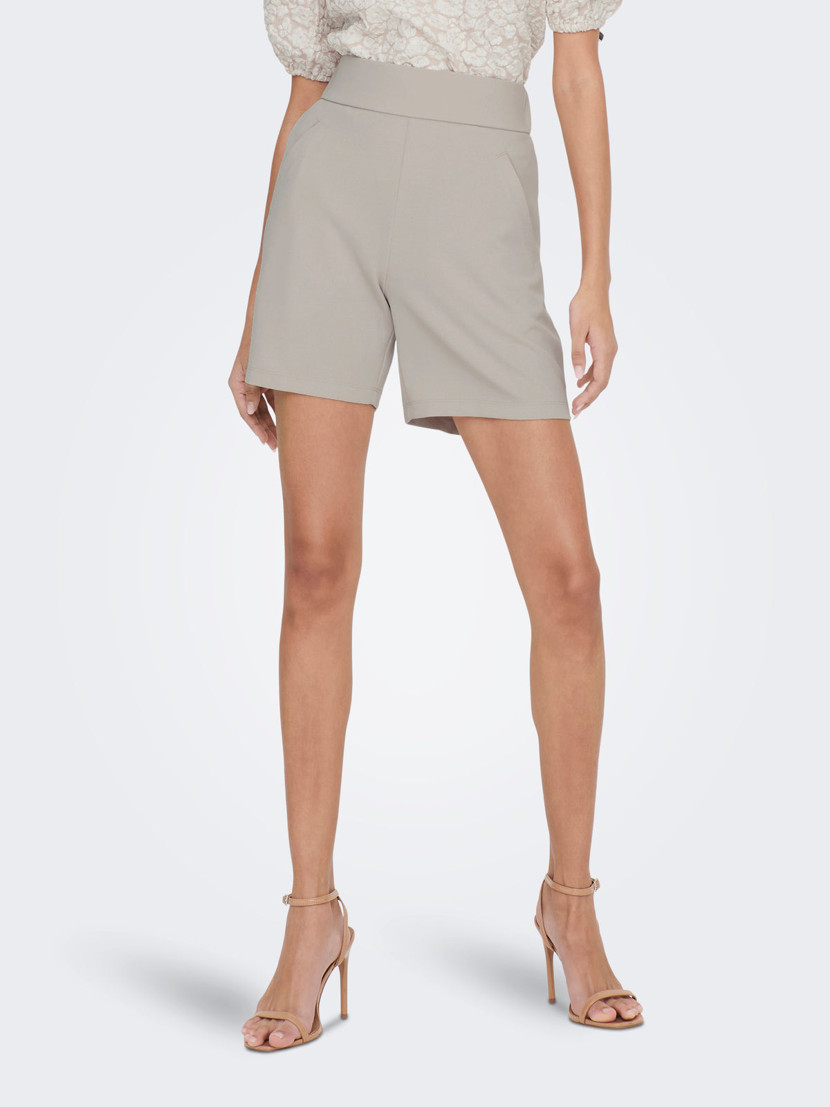 JDYLOUISVILLE CATIA LIFE SHORTS JRS NOOS