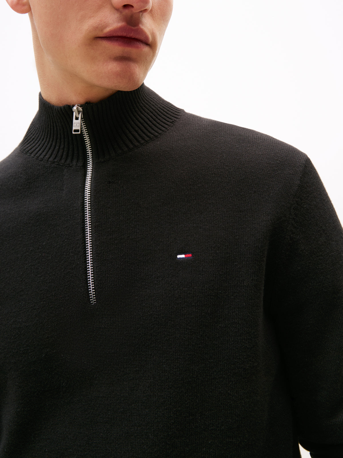 TJM SLM ESS LIGHT � ZIP SWTR EXT