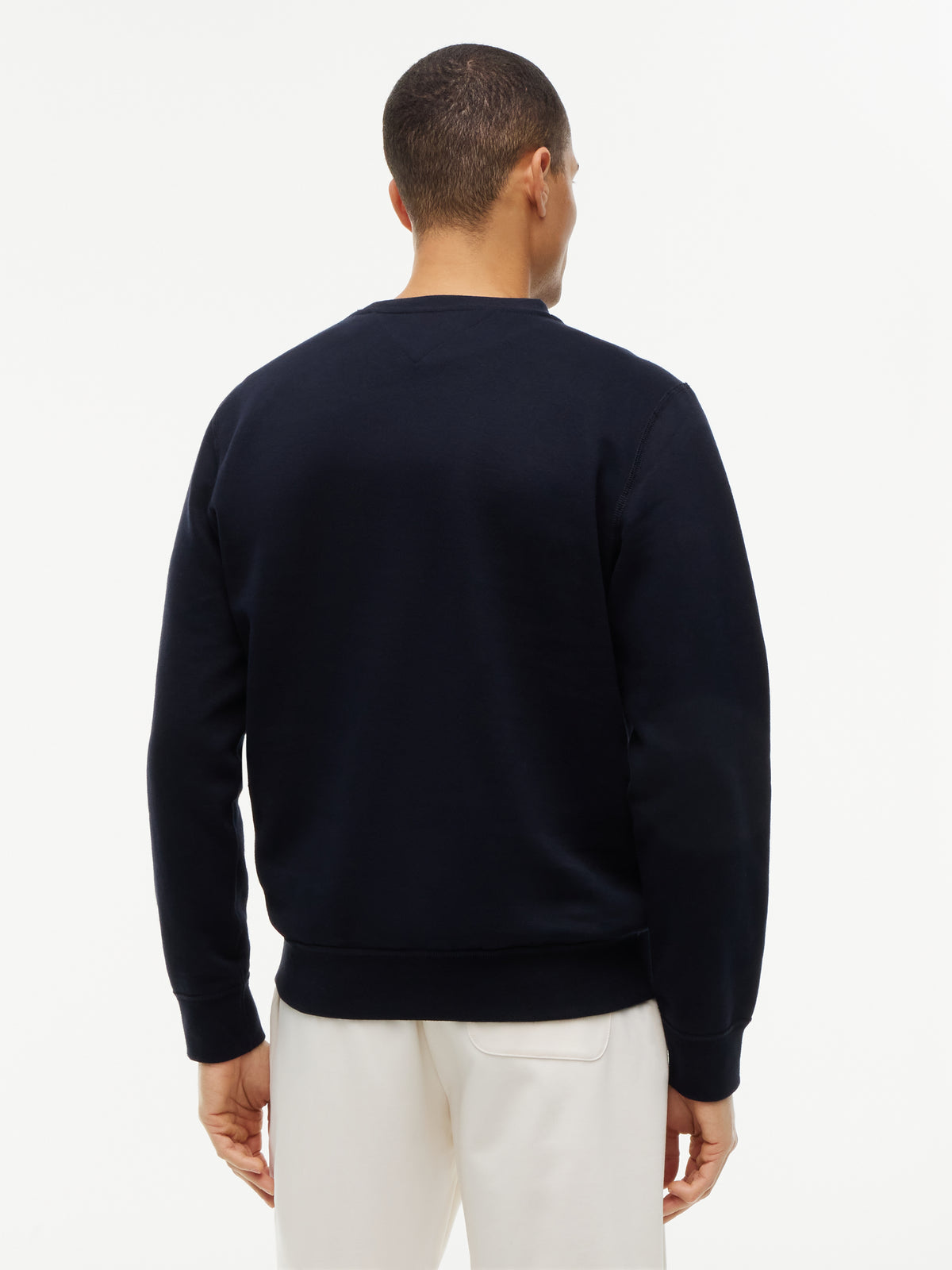 ESSENTIAL FLEECE CREWNECK