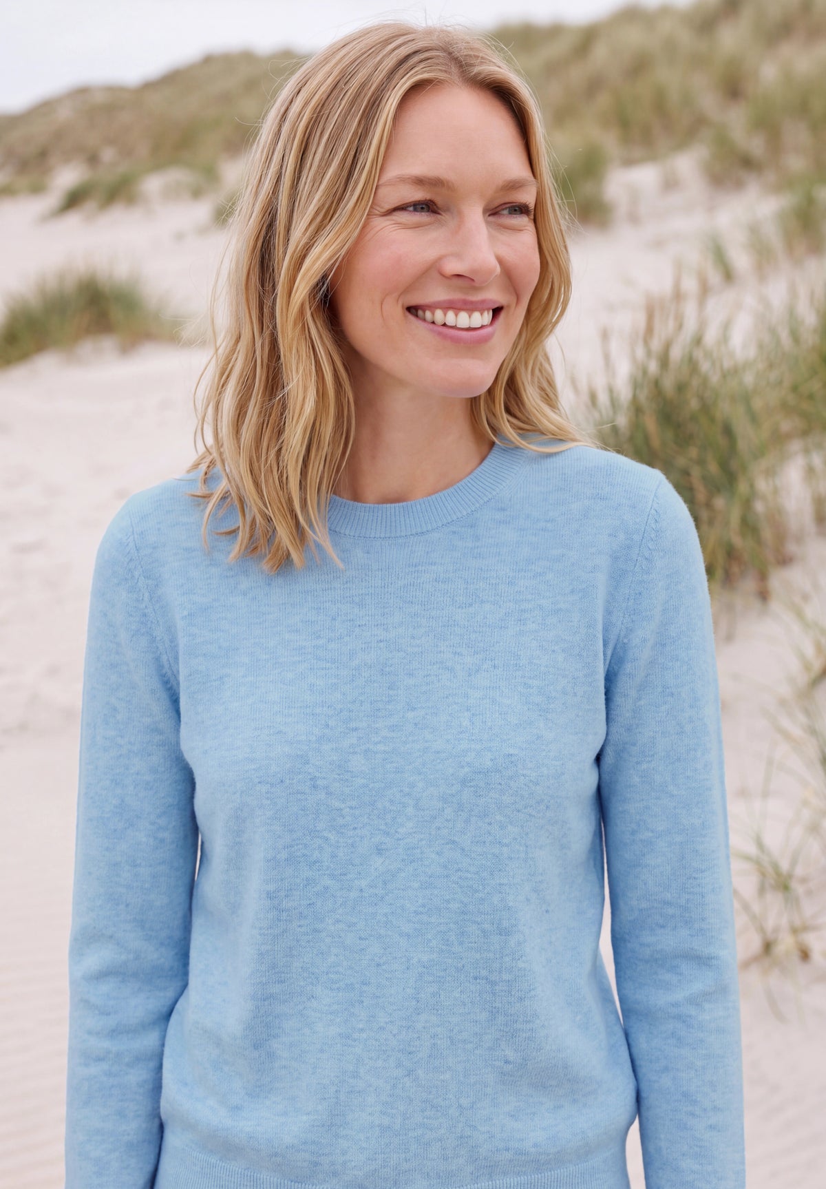 Pullover in Unifarbe mit Rundhals