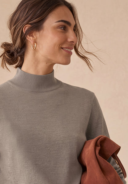 Basic Pullover mit Turtle Neck