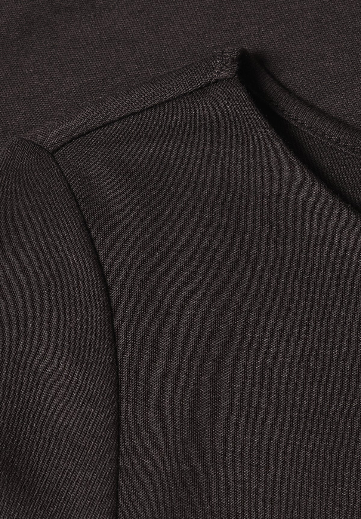 Basic Shirt mit U-Boot-Ausschnitt