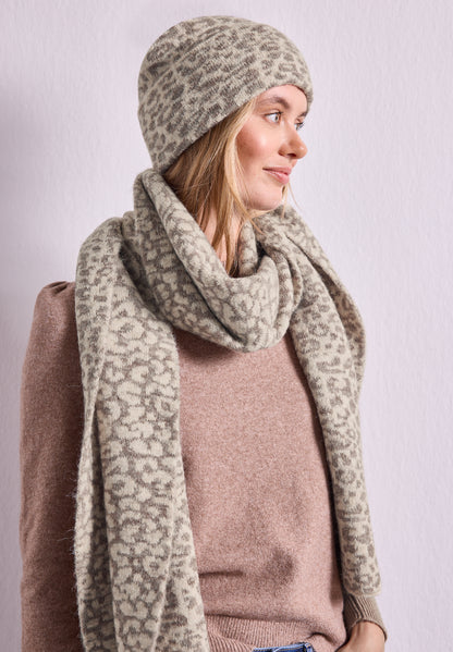 Jacquard Beanie mit Leo-Muster