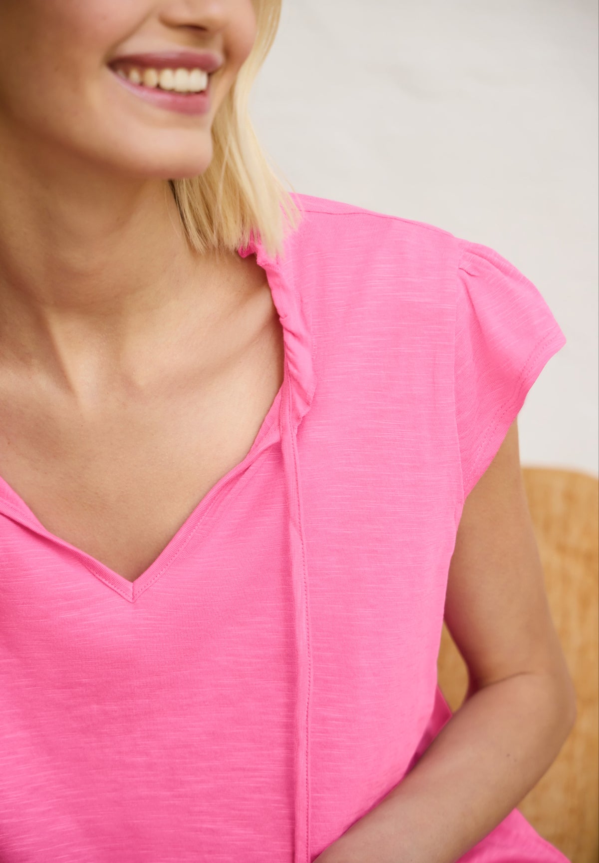 Dropped Shoulder Shirt mit Split Neck