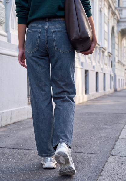 Mid Waist Wide Leg Jeans im Casual Fit