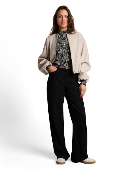Slim Fit Langarmshirt mit Stehkragen